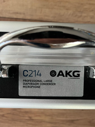 AKG C214 - professionelles Studio Mikrophon im Koffer - Bild 3 von 7