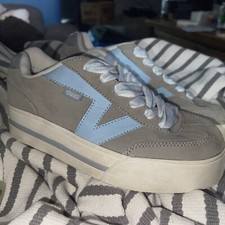 90 s Vintage Vans Distressed Gray Suede Leather Platform Skateboard Baby Blue 6