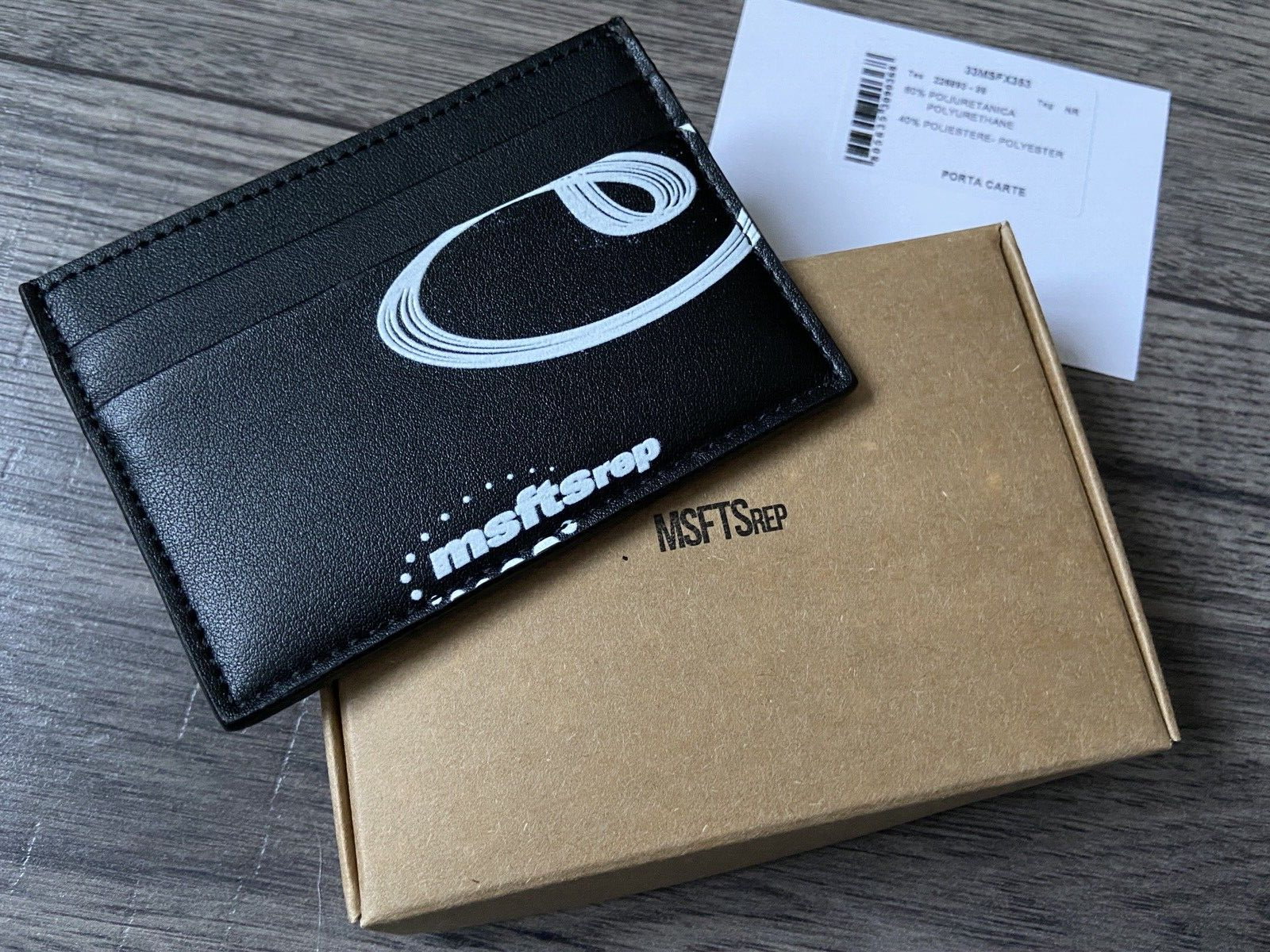 MSFTSREP GRAPHIC PRINT CARDHOLDER RETAIL £95 BNIB