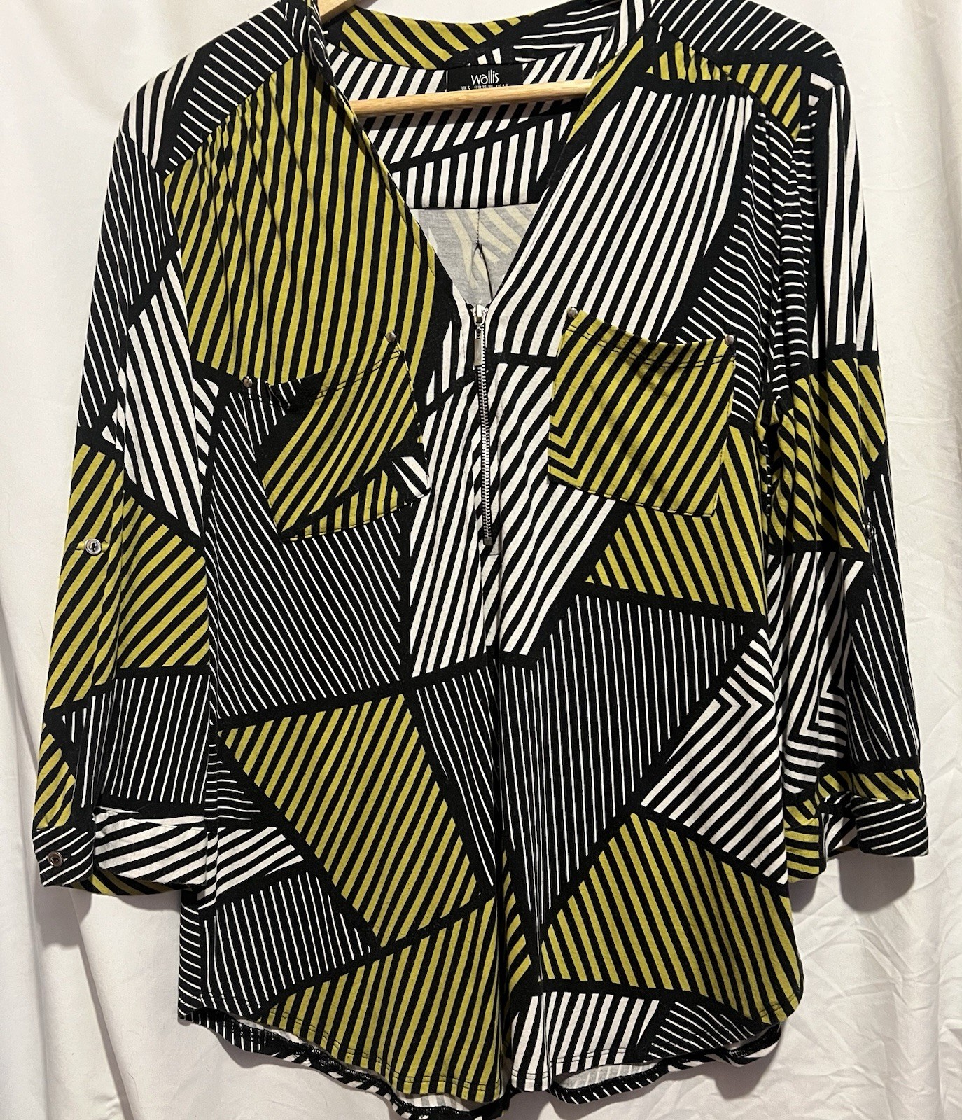 Wallis Geometric Patterned Long Sleeved Tunic Top… - image 1