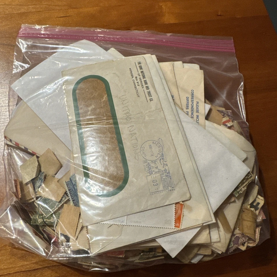 ¡VINTAGE! Bolsa de agarre de estampillas postales usadas de todo el mundo dentro y fuera de papel - 14 Foto 2 de 2