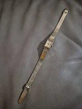 Vintage Women’s Gruen 17 Jewels Rectangular Watch 10k Gold Classy Preppy