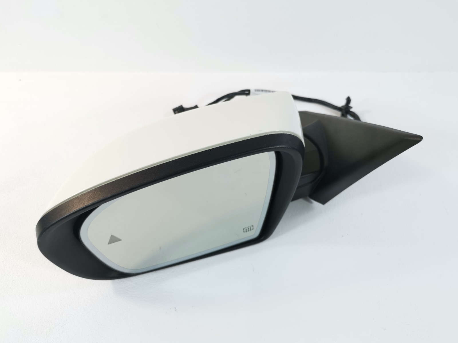 Maserati Ghibli S 3.0L AWD 2018  Front Left Side Blind Spot Wing Mirror OEM