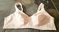 44C Playtex Bra: 18 Hour Unlined Comfort Strap Full-Figure Wireless Bra 4608
