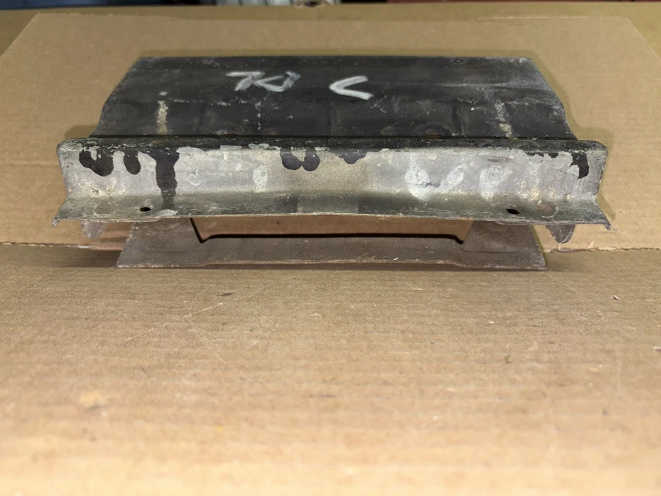 Mercury Cougar 1969 69 1970 70 cubierta de tapa de puerta de combustible XR-7 eliminador OEM Foto 4 de 4