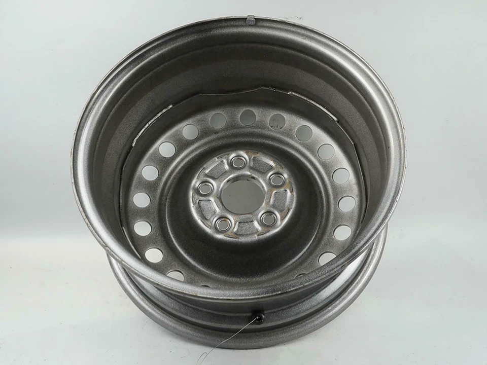 2005 - 2006 Honda Element Steel Wheel 16 Inch 6.5J 402030Ff45 Oem - Image 2 of 4