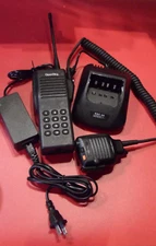 Opensky M/A-COM TYCO P801T 800 MHz Digital Transceiver RADIO w/Mics