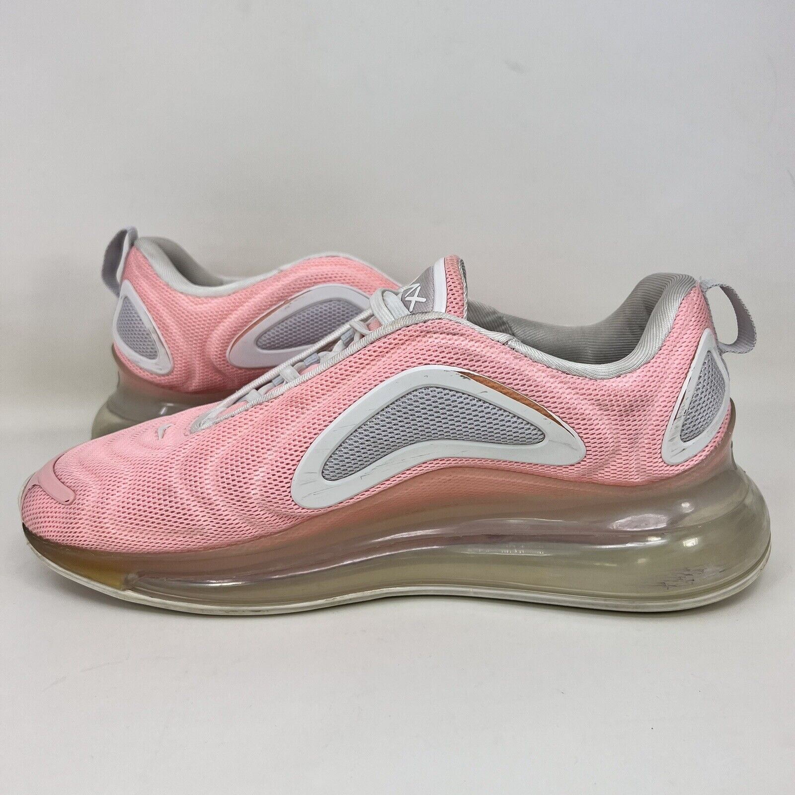 Nike Air Max 720 Running Shoes Pink White Women’s Size 9.5