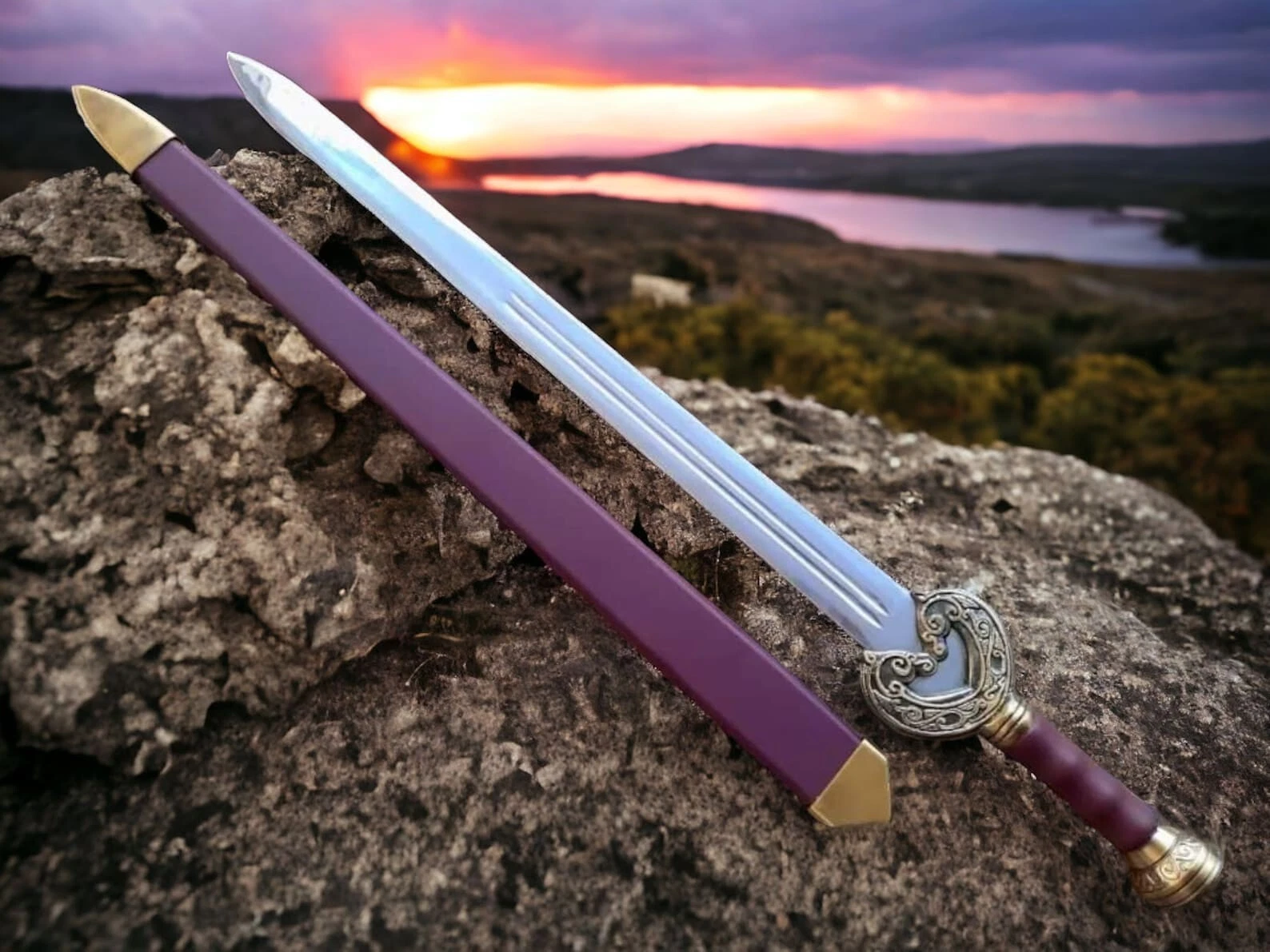 Handmade Beautiful Knight Heart Sword | D2 Steel Blade | Beautiful Handle With
