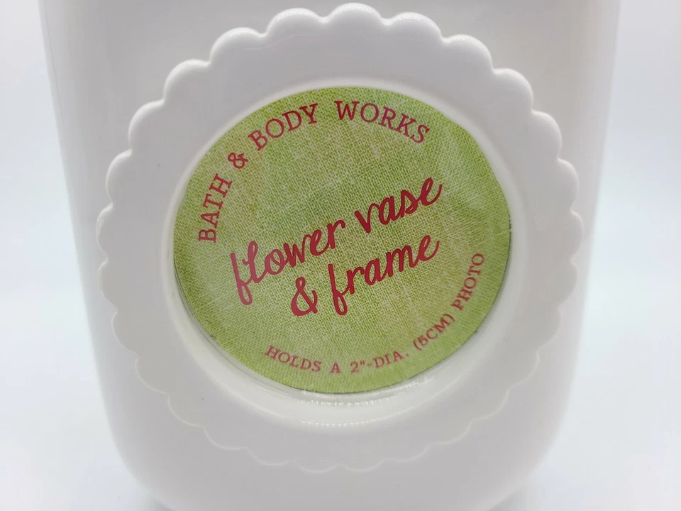 Florero y marco de cerámica blanca Bath And Body Works diseño de tarro de albañil Foto 2 de 4