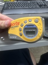 Vintage 90  s Sony Sports Walkman SRF-M78 Portable AM/FM Stereo Radio w/ Arm Band