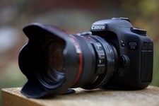 Canon EOS 7D DSLR Camera with CF Card Adapter and Accessories