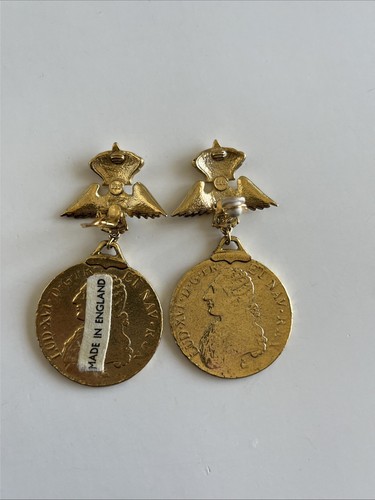 Butler & Wilson Crown Eagle Clip On Earrings - Picture 9 of 16