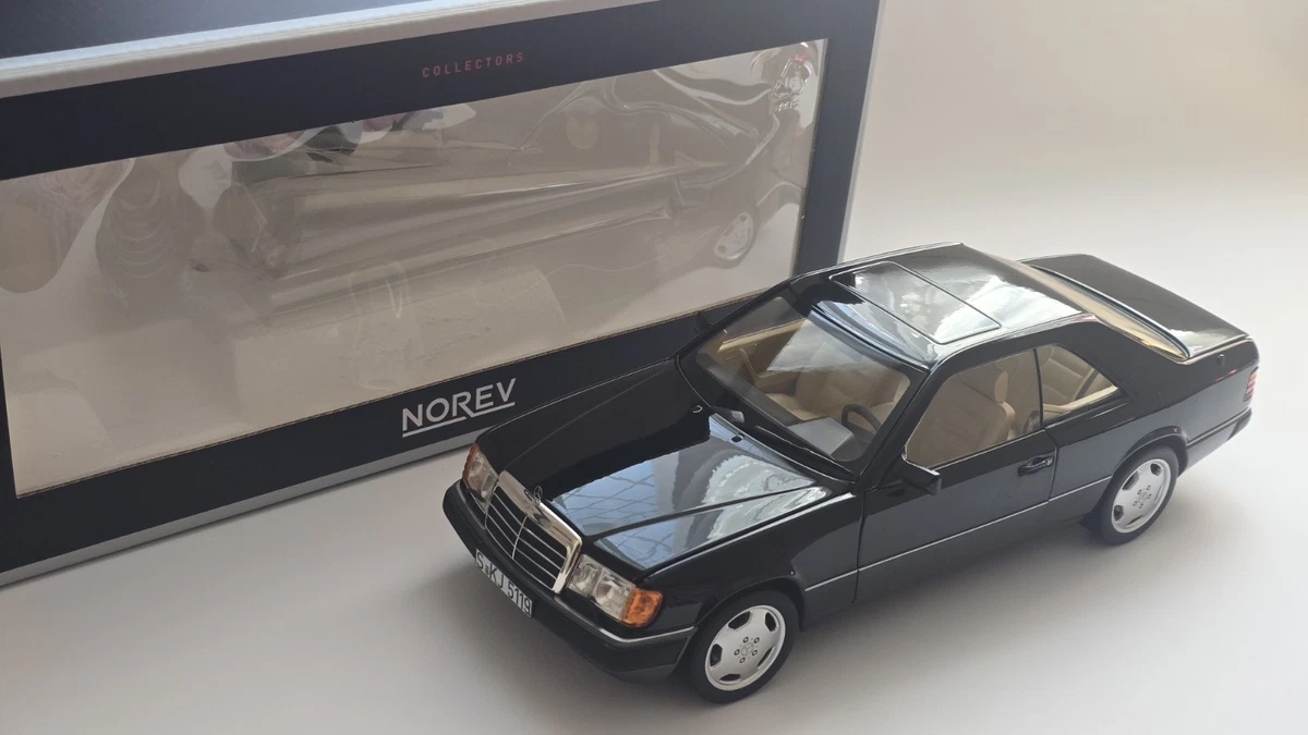 Miniature Norev Mercedes Classe C DTM Coulthard N°17 2011 – Échelle 1:18