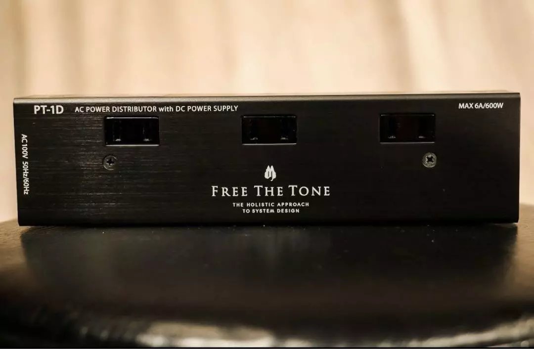 Free The Tone PT-1D AC Power Distributor with DC Power Supply AC100V  6A/600W Max