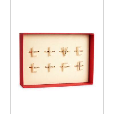【関税&送料込】Valentino Garavani Golden l Ring Valentino Garavani Gold-Tone VLogo Signature Ring | Harrods US