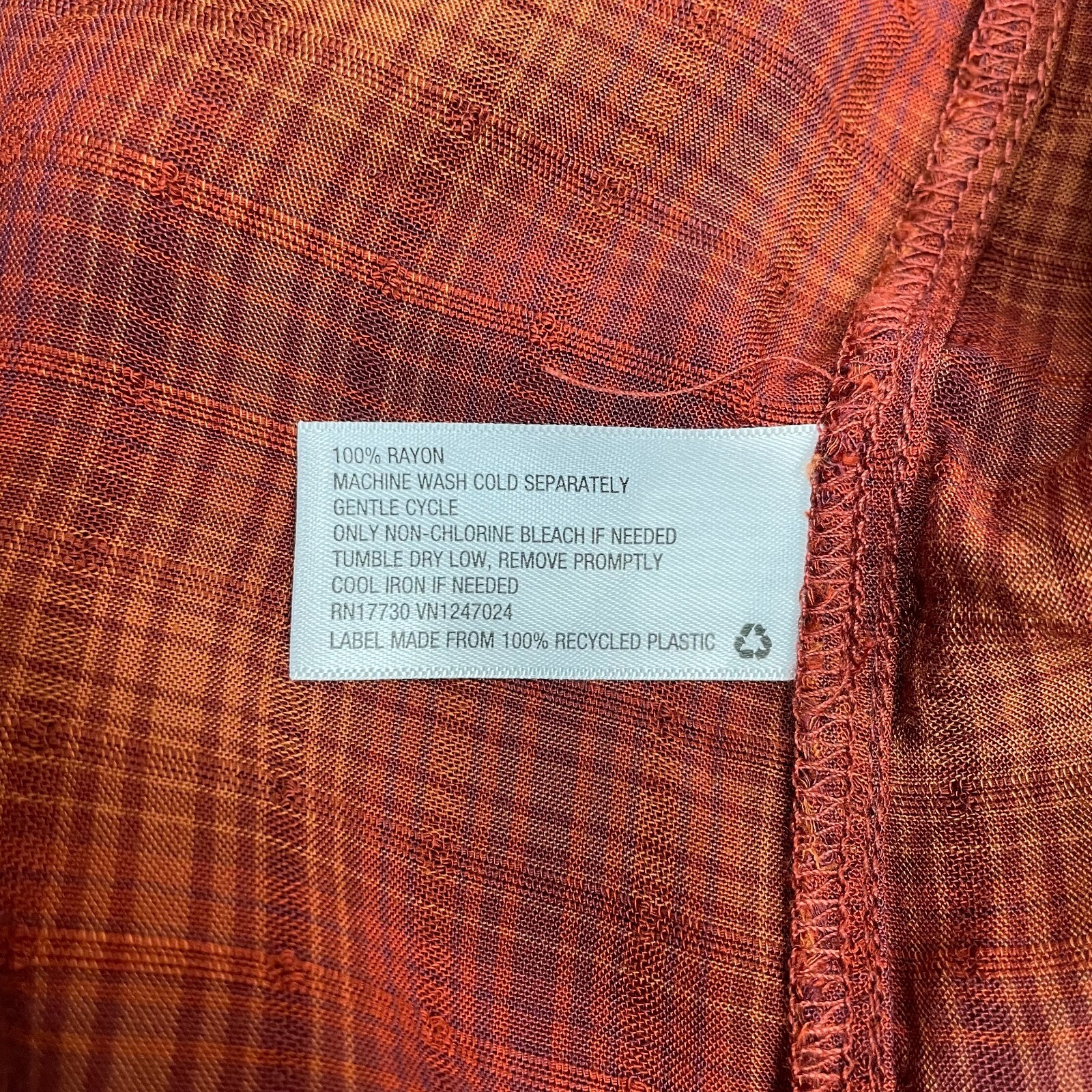 Universal Thread Top Medium Burnt Orange Plaid Bu… - image 12