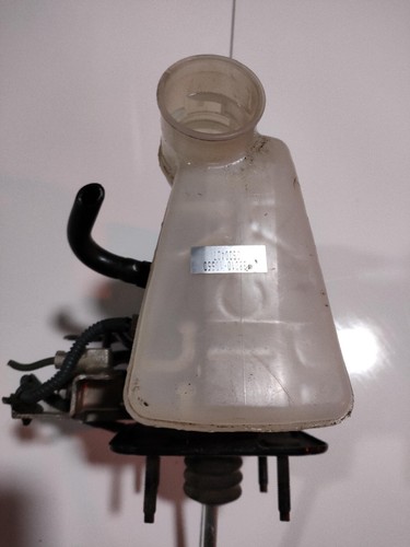 Toyota Crown Hybrid 2007 cilindro maestro de freno 64308 138110-10530 - Imagen 1 de 8