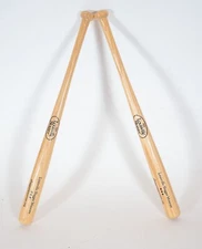 Louisville Slugger mini bat lot Louisville Slugger Museum website on bat Edition