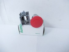 245847 New In Box; Schneider XB4BT845 Pushbutton Switch40mm Size: 22mm
