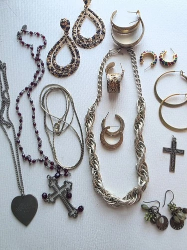 Lot Of Vintage Costume Jewelry Necklace Earrings Pendant Cross Marilyn 90s Y2K