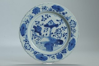High quality Antique Chinese Porcelain 1580 1600 Ming Wanli Plate LOTUS moulded