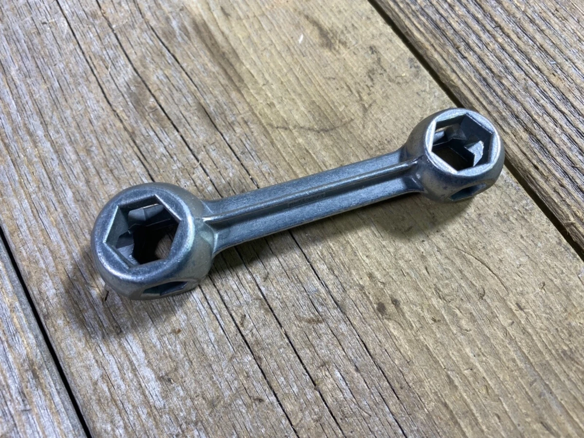 Multi sale hex wrench