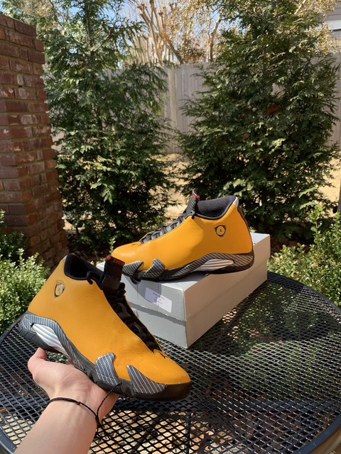 retro 14 reverse ferrari