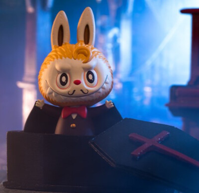 The Monster Carnival LABUBUフィギュア Labubu The Monsters Carnival Series Vampire Lord – TOYSEZ