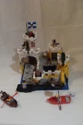 LEGO Pirates: Vintage Pirate Eldorado Fortress (6276) with Minifigures