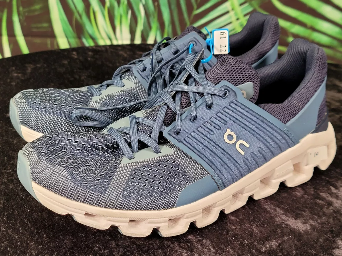 Walking on a cloud men's deals shoes