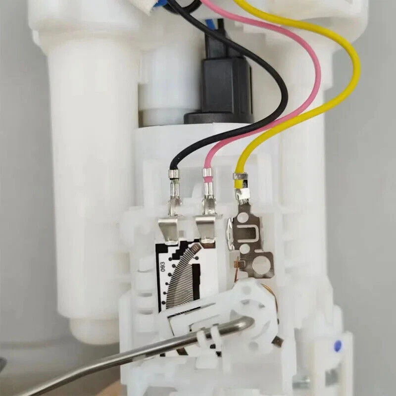 Conjunto de módulo de bomba de combustible 77020-33130 para Lexus ES300 2002-2004 Toyota Avalon Foto 3 de 4