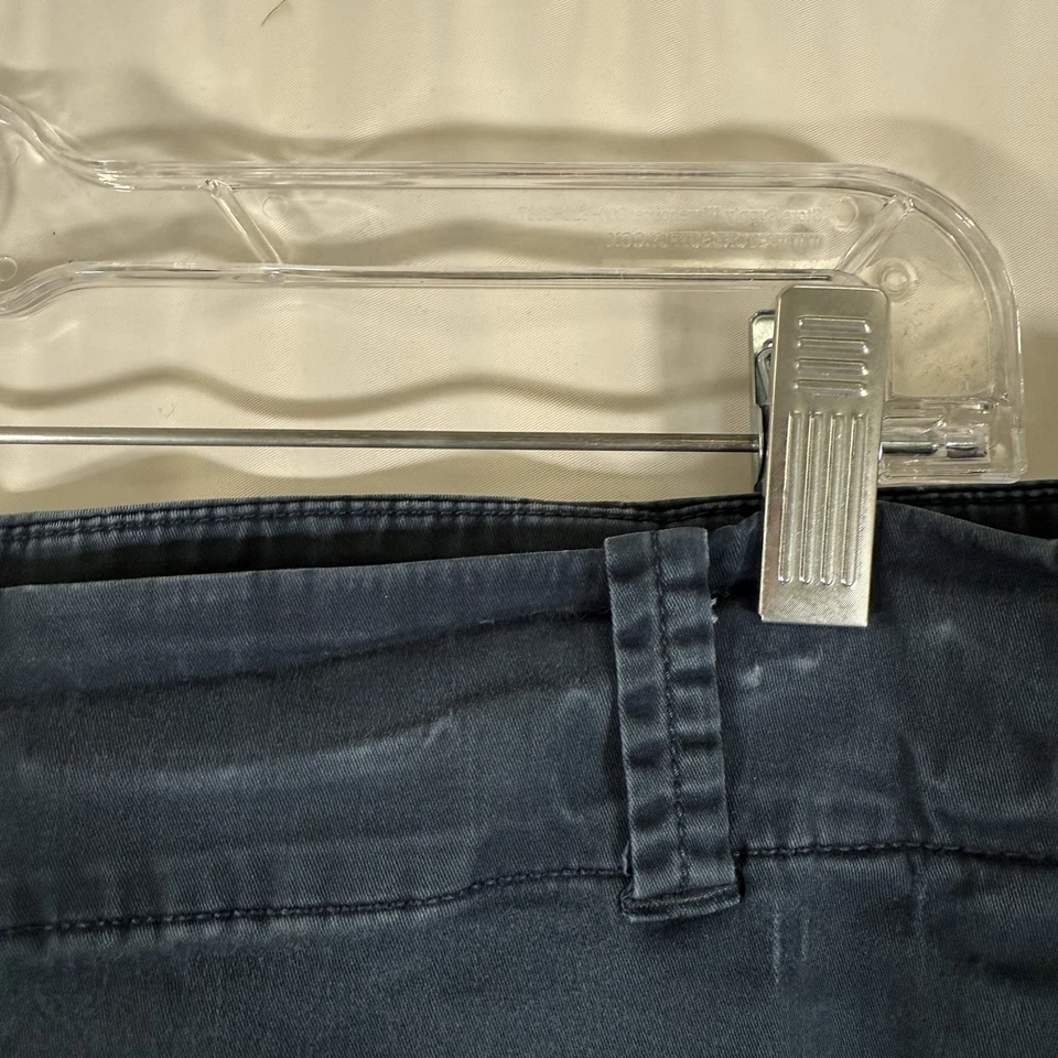 Shorts chino feminino Vineyard Vines 16 azul marinho 9" costura interna mistura de algodão - Imagem 3 de 4