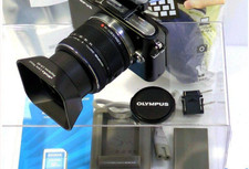 OLYMPUS PEN Lite E-PL3 Black 12.3MP Digital Camera w/ 14-42mm Lens Kit