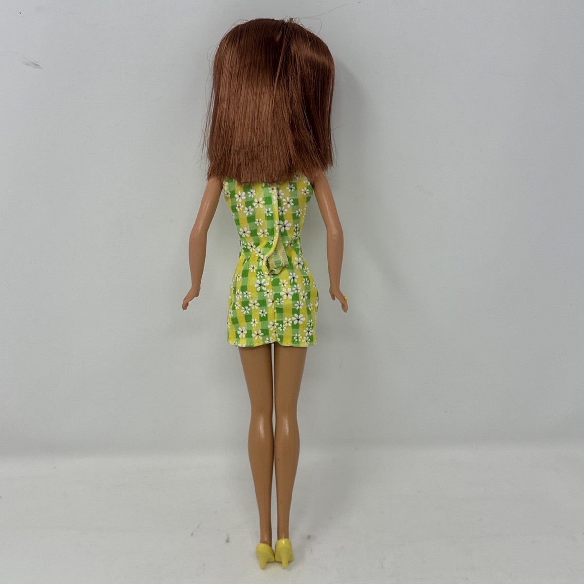 1998 Pretty in Plaid Barbie Redhead / Mattel 20667 Minty Recently