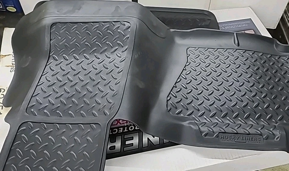 00-05 Chevy Suburban GMC Yukon XL Husky Liners классический стиль заднее напольное покрытие - Изображение 3 из 4