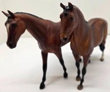 Breyer Thoroughbred Horse Toy Figure Lot Plastic Brown 8"