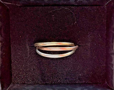 9ct Tricolour Gold Triple Interlocking wedding Band Ring Size N 1.8mm -Preloved