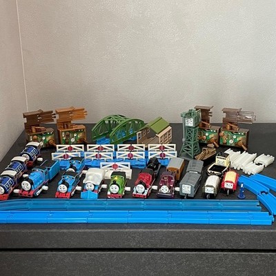 Thomas & seine Freunde Plarail Set Eisenbahnwaggons Deluxe Edition Vintage Au...
