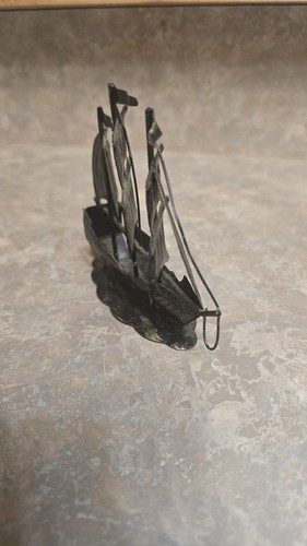 Figura de barco de vela cortapelos Mayflower de metal de colección - Imagen 4 de 6