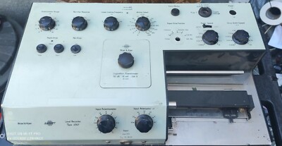 Brüel & Kjær Level Recorder Type 2307 Brüel & Kjær Level Recorder Type 2307