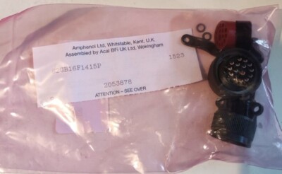 62GB-16F14-15P Amphenol 15 Pin gerader Stecker für raue Umgebungen. Lötstift.
