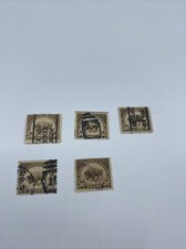 US collectable stamp. 30-Cents. Scott No. 569. Brown American Buffalo USED!