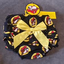 Baby Infant Buc-ee  s Summer Ruffle Diaper Cover Size 12 months NWT