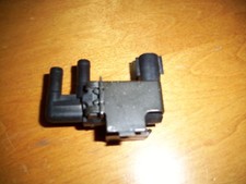 1996-01 TOYOTA CAMRY OEM VACUUM SWITCH VALVE VSV # 90910-12201 or 90080-91203