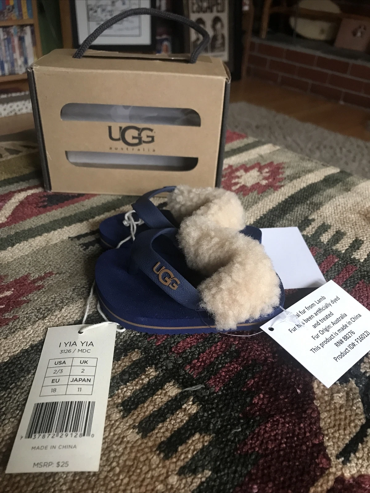 Nuovo ~Ugg Australia YIA YIA Infradito Neonato Vera Pelle di Pecora Blu 2 3 Spedizione Gratuita