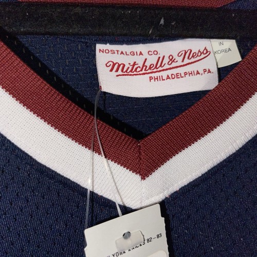 Mitchell & Ness Authentic Bernard King New York Knicks Retro Jersey - Picture 4 of 10
