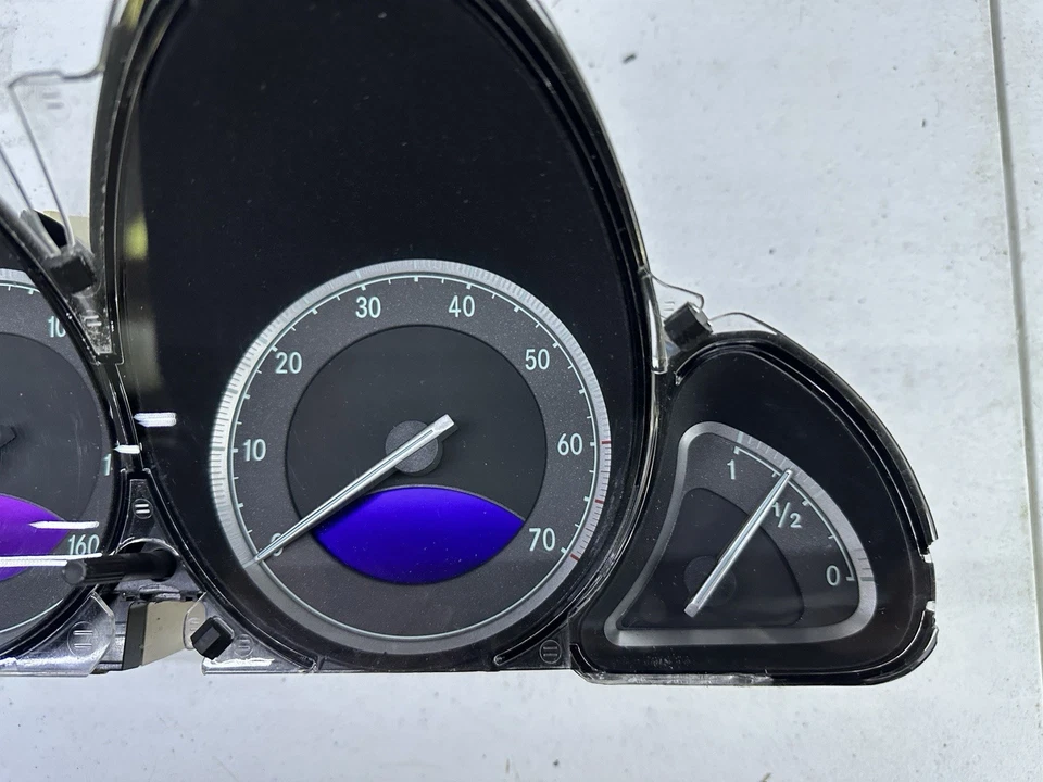 03-08 Velocímetro cuadro de instrumentos Mercedes R230 SL500 SL550 SL600 FABRICANTE DE EQUIPOS ORIGINALES Foto 3 de 4