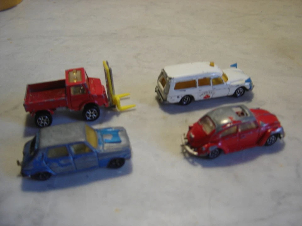 lot Majorette 1/60e Citroen DS21,Simca 1100,VW 1302,camion Unimog,remorque vélo - Photo 2/4