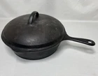 Unmarked Wagner Cast Iron Deep Skillet Chicken Fryer Heat Ring  Dome Lid